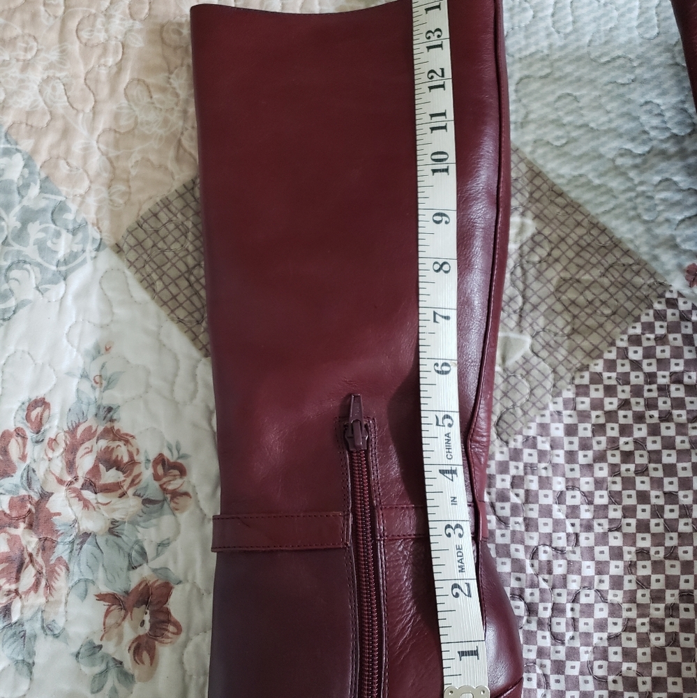 Jessica Simpson boots - Picture 12 of 13
